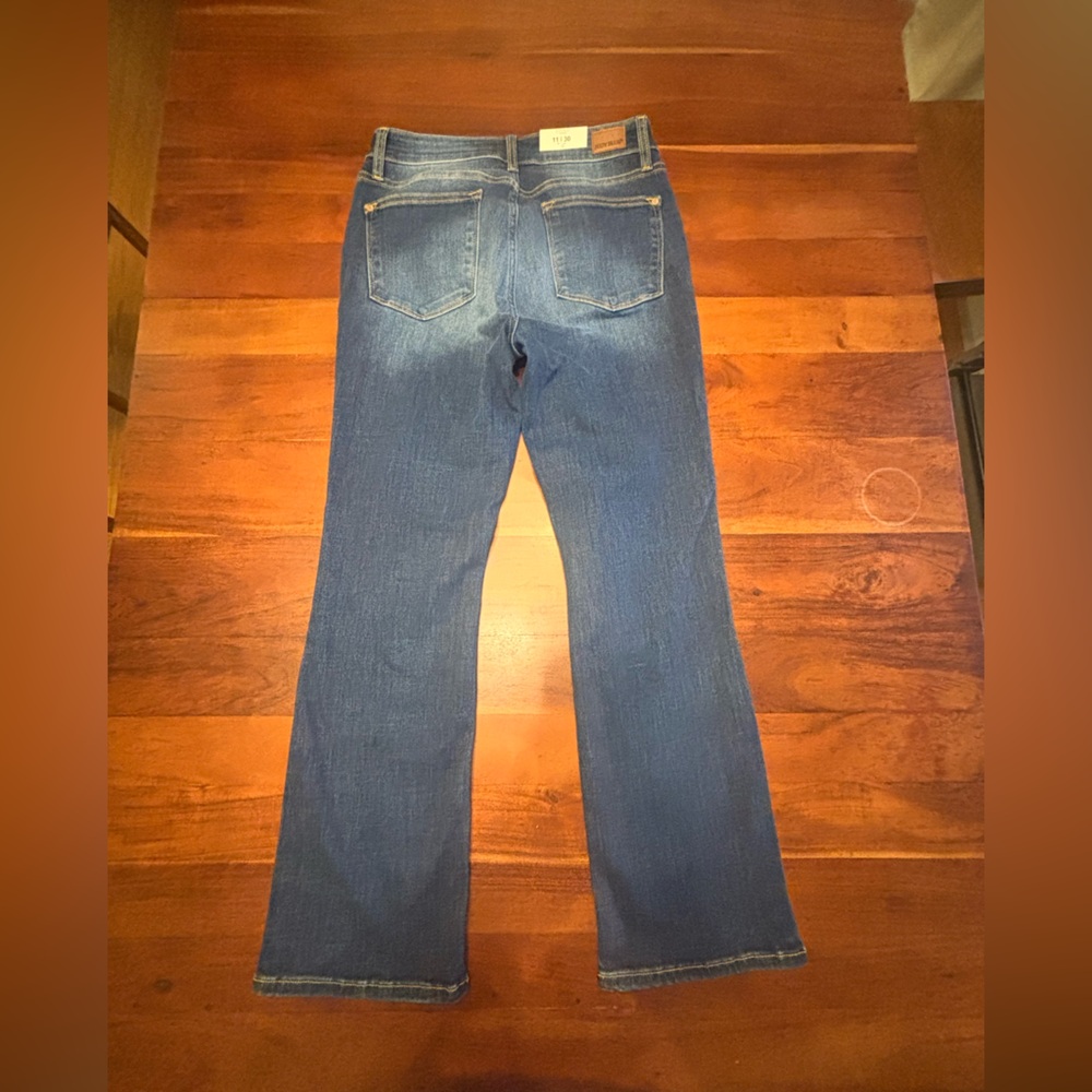 NWT Judy Blue Dark Wash Boot Cut Jeans - Picture 2 of 9